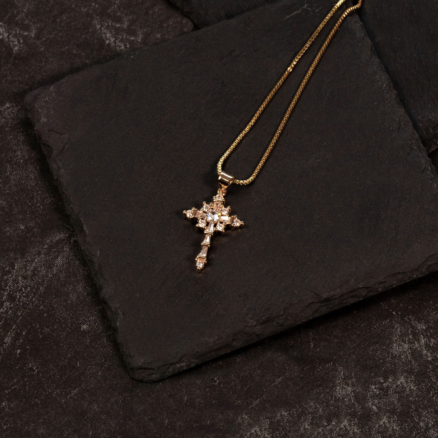 SAVIOR RHINESTONE CROSS & CHAIN